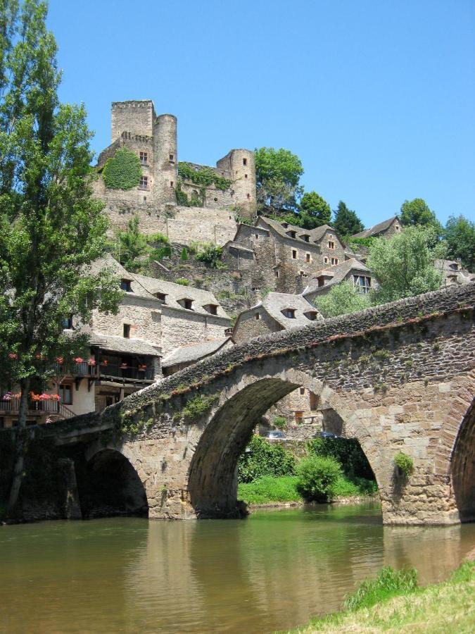Chambre D'Hotes Au Chateau De Belcastel Belcastel  ภายนอก รูปภาพ